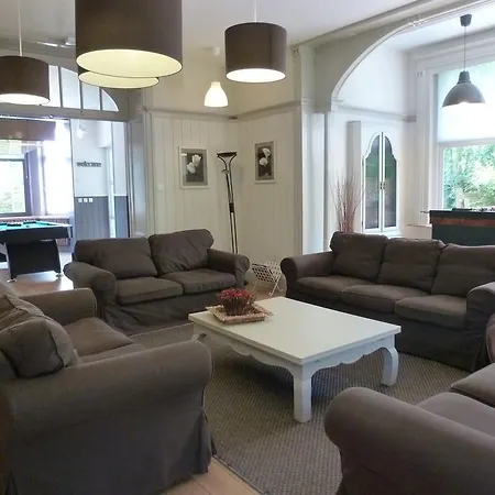 Luxury Mansion In Hasti Re Par Del With Swimming Pool *