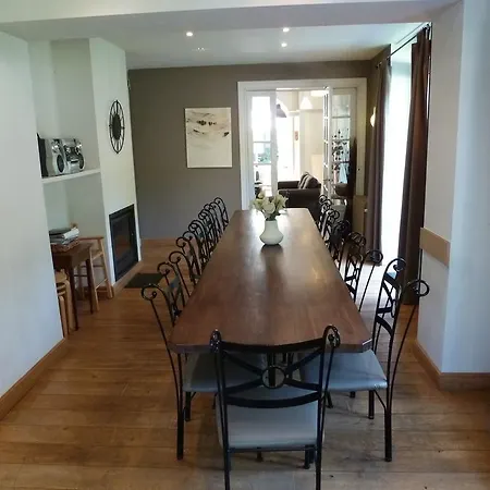 Luxury Mansion In Hasti Re Par Del With Swimming Pool Casa vacanze *